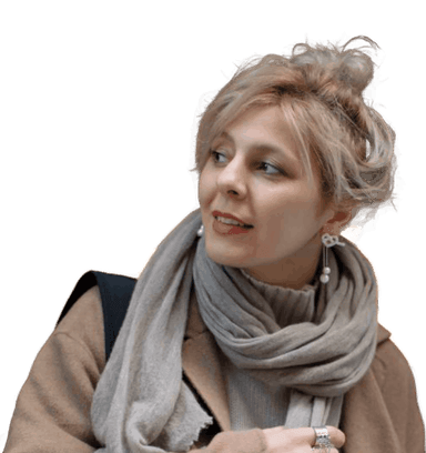 داستان: از نقشه تا بافت - این تکدرس‌گفتار نویسندگان را به کشف سبک شخصی، ارزیابی شخصیت‌ها، حفظ خط داستانی، و خلق متنی جهانی هدایت می‌کند. نوشتن، از آموختن به زیستن بدل می‌شود؛ سفری از خلاقیت تا ماندگاری.